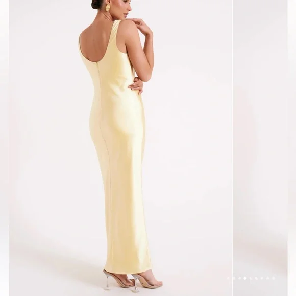 Aubrie Keyhole Satin Maxi Dress - Butter - Picture 3 of 4